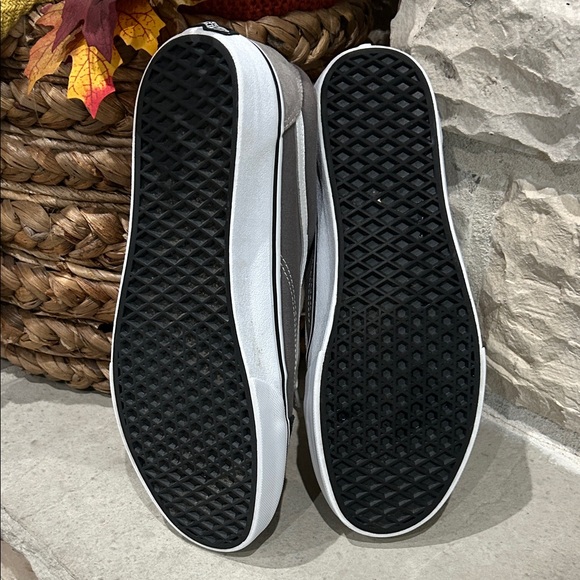 Vans Men’s Old Skool - Picture 8 of 8